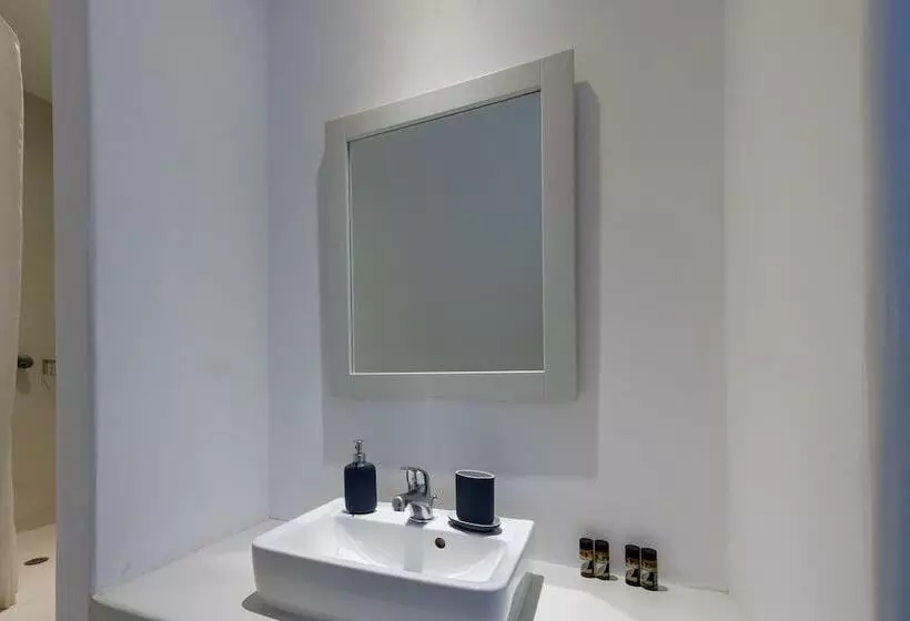 Kea Village Suites & Villas