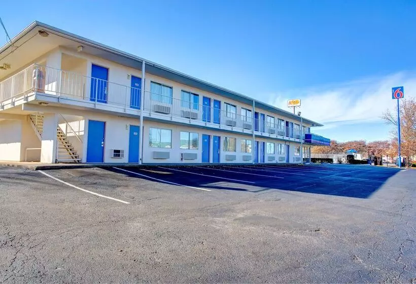 Motel 6 Murfreesboro, Tn