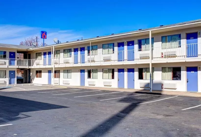 Motel 6 Murfreesboro, Tn