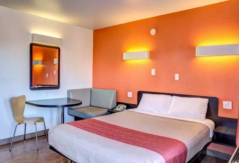 Motel 6 Murfreesboro, Tn