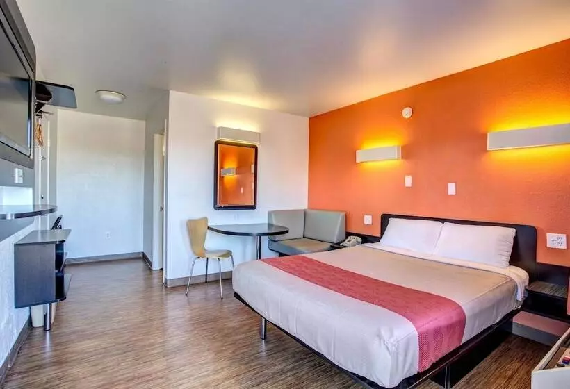 Motel 6 Murfreesboro, Tn
