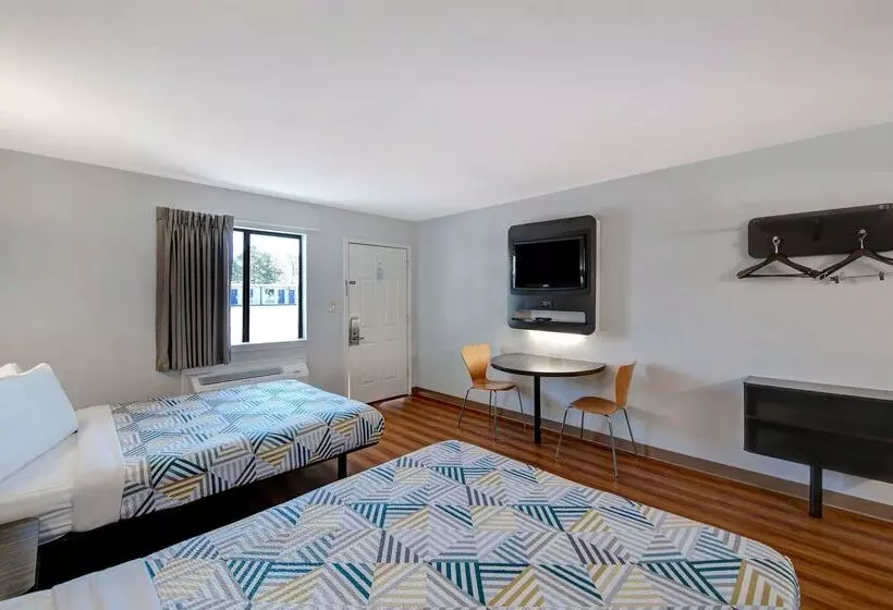 Motel 6sulphur Springs, Tx