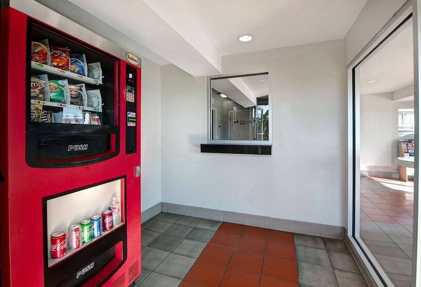 Motel 6sulphur Springs, Tx