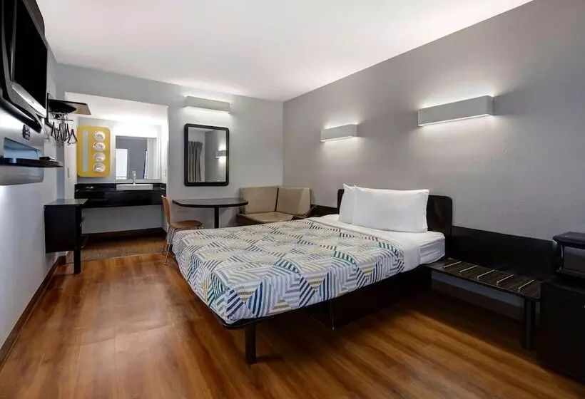 Motel 6sulphur Springs, Tx