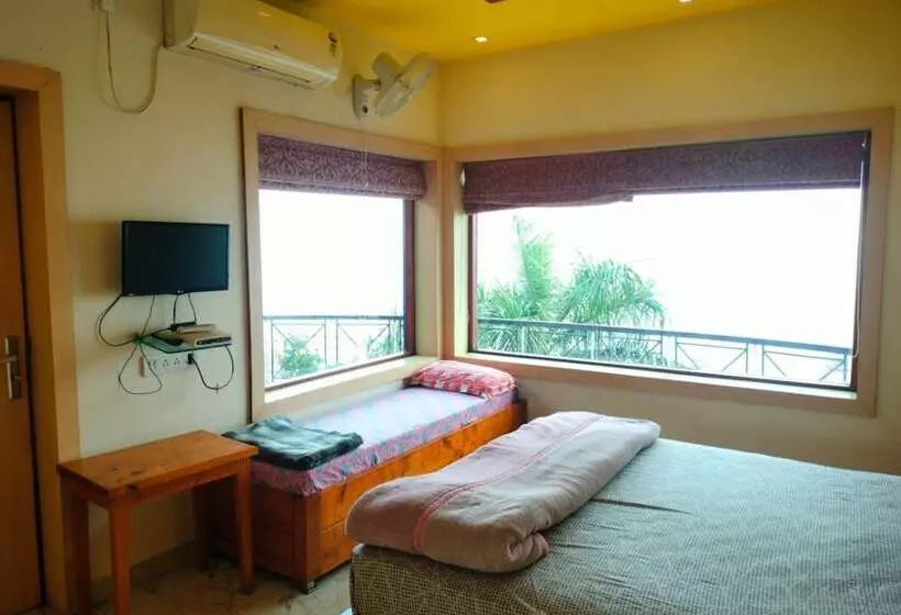 פנסיון Rahul Guest House