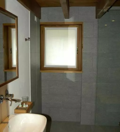 Pietre Gemelle Resort