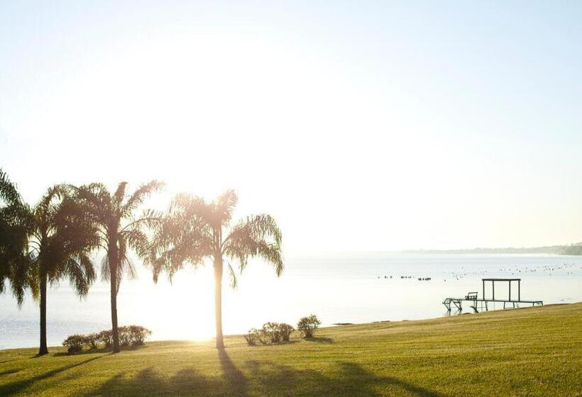 Puerto Valle Hotel De Esteros