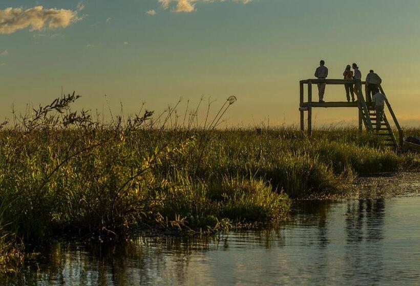 Puerto Valle Hotel De Esteros