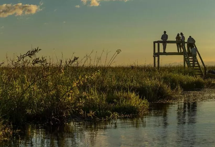 Puerto Valle Hotel De Esteros