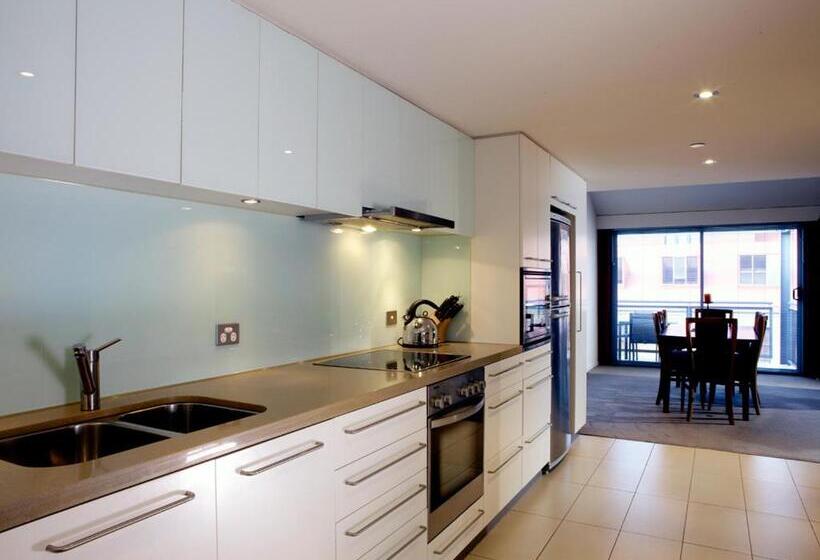 Sullivans Cove Apartments