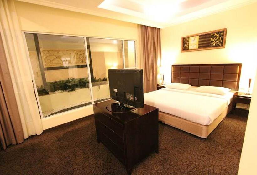 Harmoni One Convention Hotel & Service Apartments