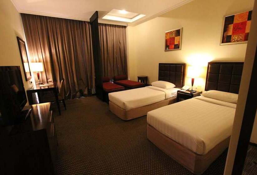 Harmoni One Convention Hotel & Service Apartments