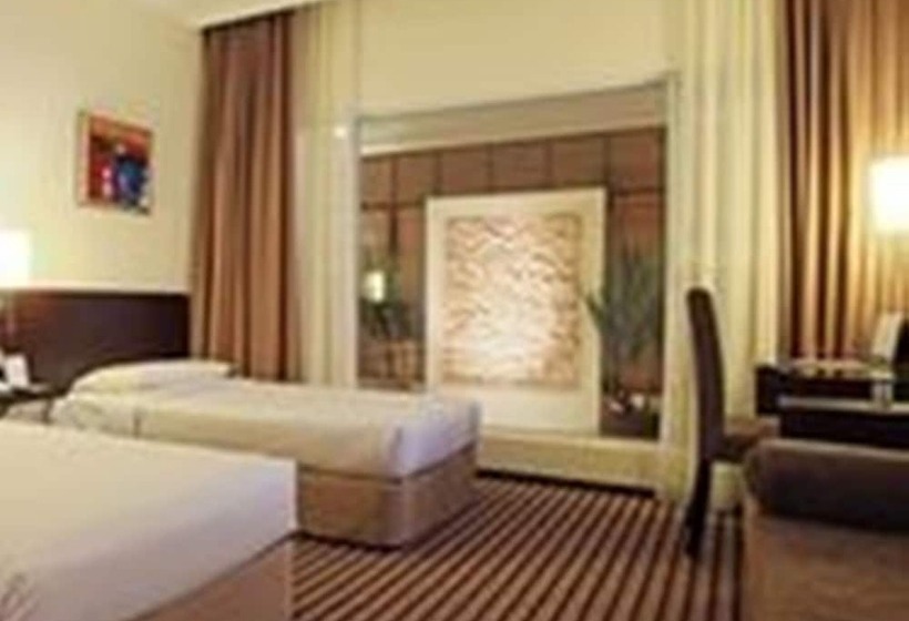 Harmoni One Convention Hotel & Service Apartments