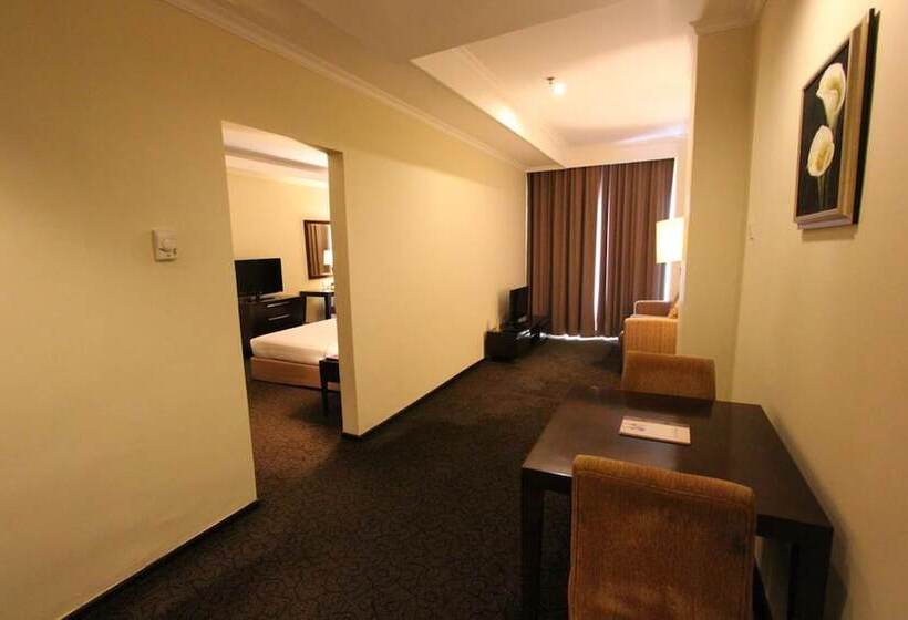 Harmoni One Convention Hotel & Service Apartments