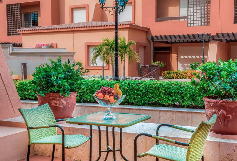 酒店 BelleVue Al Basmah Coral Resort