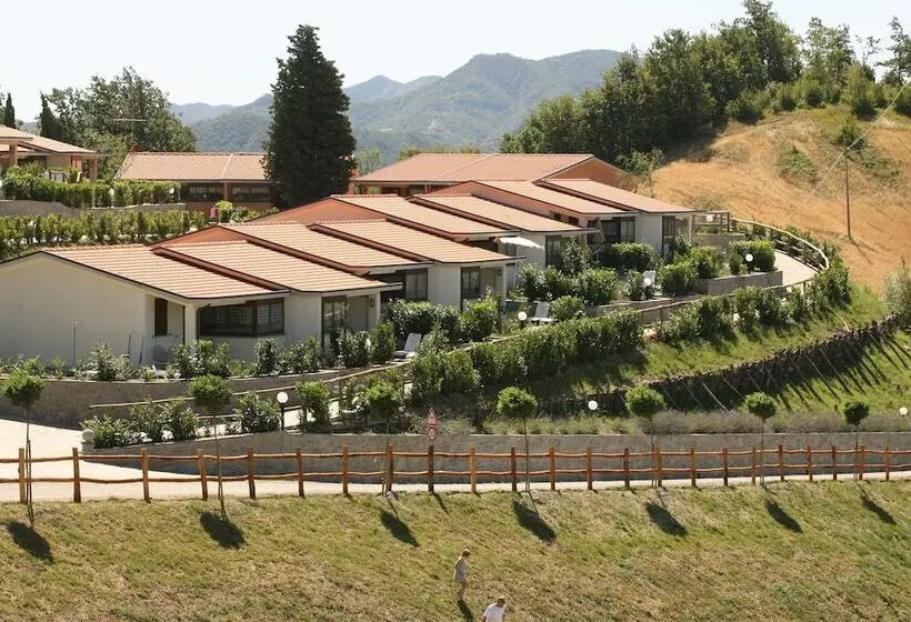 فندق Antico Borgo I Cancelli