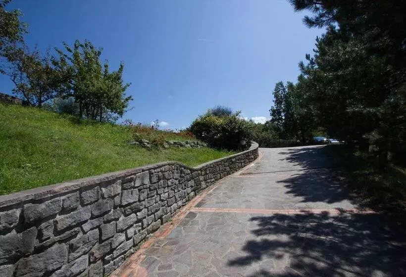 فندق Antico Borgo I Cancelli