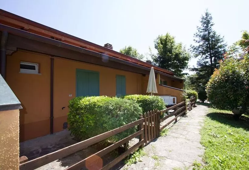 فندق Antico Borgo I Cancelli