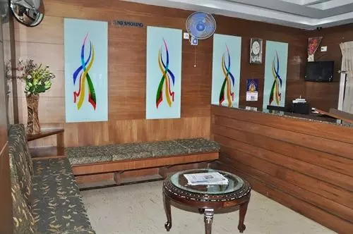 ホテル Arasan Inn