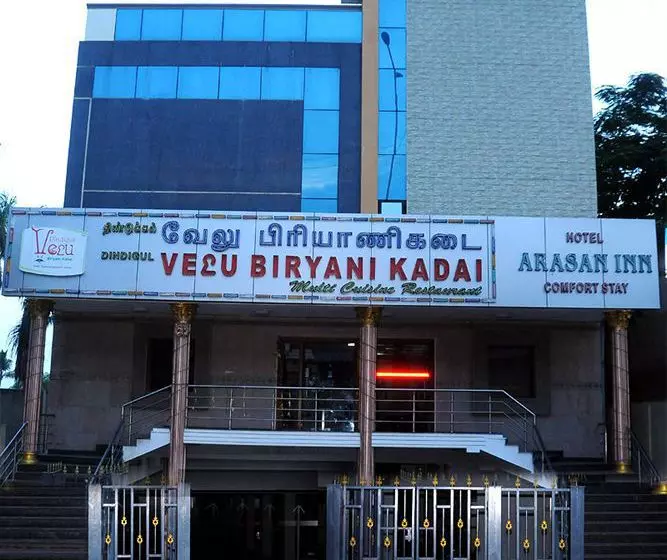 ホテル Arasan Inn