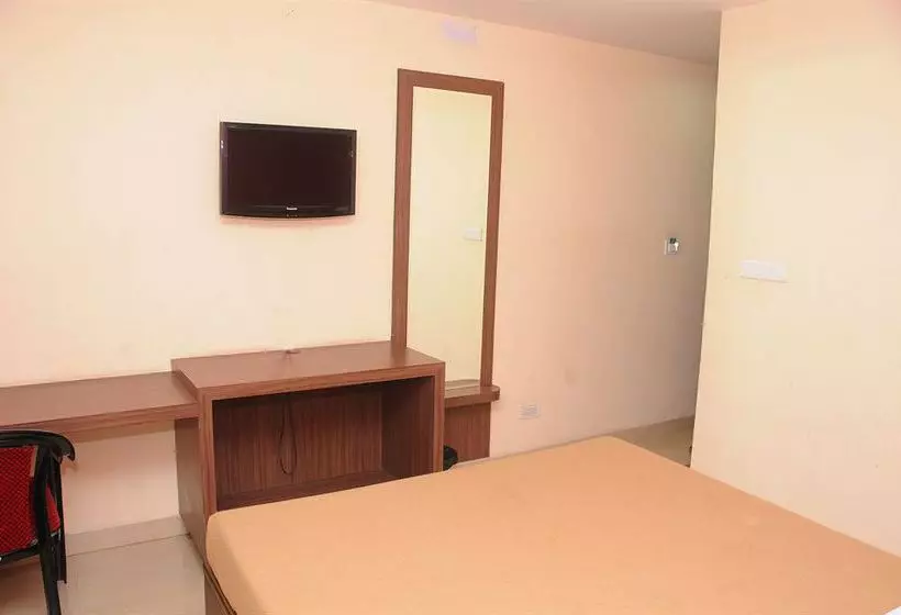 ホテル Arasan Inn