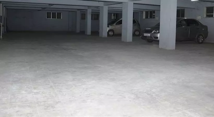 ホテル Arasan Inn