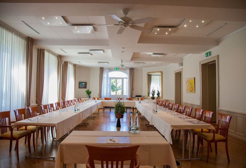 ホテル Hôtel Bon Rivage