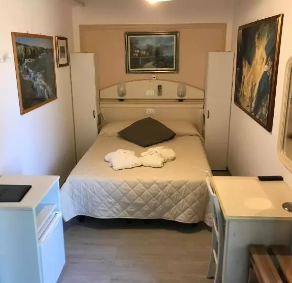 בית מלון כפרי Byron