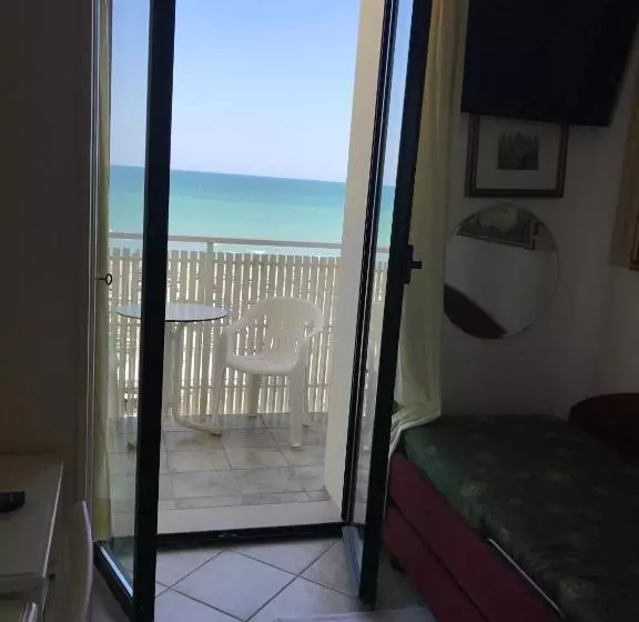 בית מלון כפרי Byron