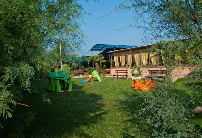 ホテル New Camping Le Tamerici