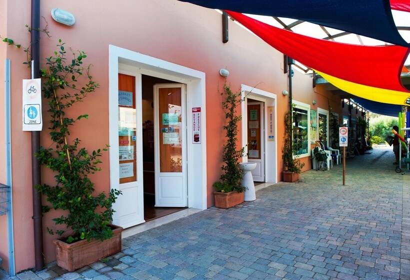 ホテル New Camping Le Tamerici