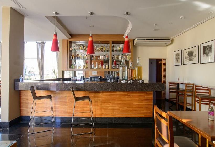 Faro Hotel São José Dos Campos