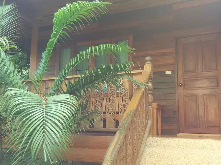 Hotel Koh Tao Beachside Resort