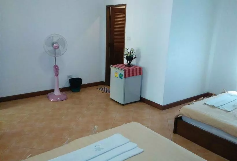 Hotel Koh Tao Beachside Resort