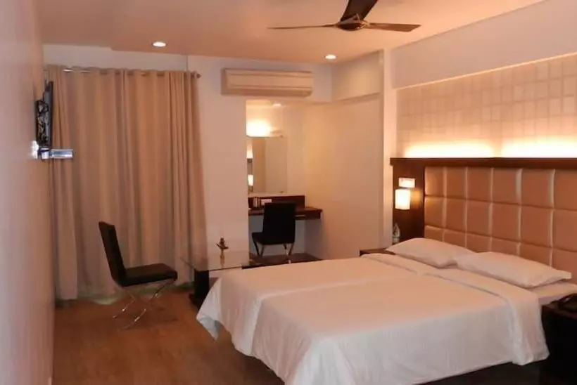 酒店 Krishna Avatar Stay Inn