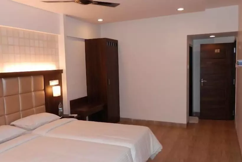 酒店 Krishna Avatar Stay Inn