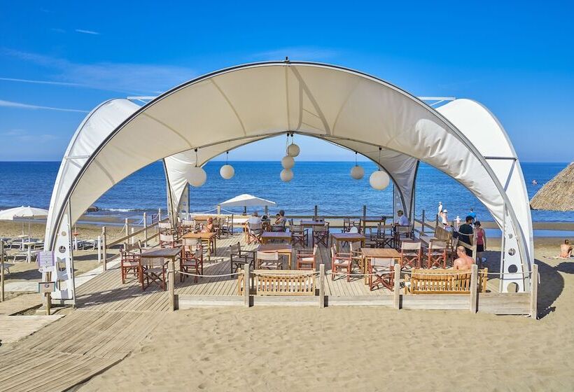 ホテル Paradù Ecovillage & Resort