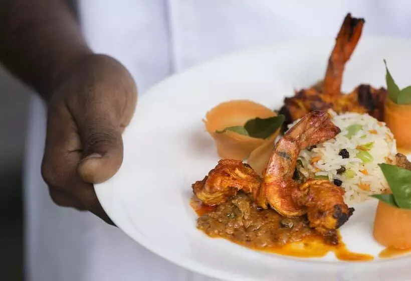 Hotelli Purity At Lake Vembanad