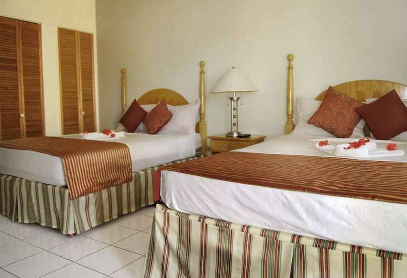 هتل Tamboo Resort