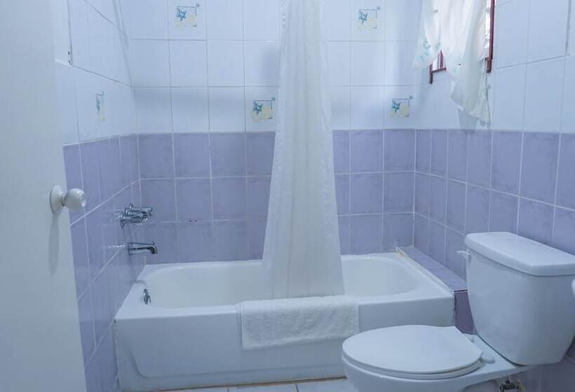 هتل Tamboo Resort