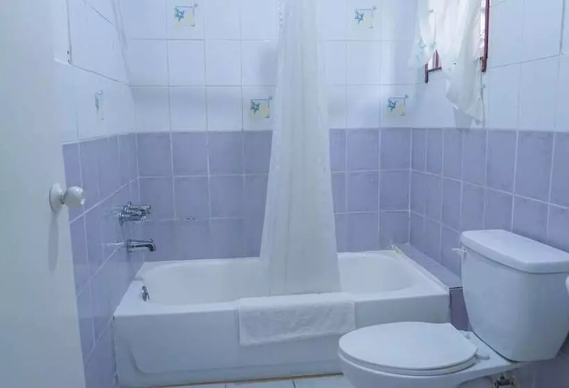 هتل Tamboo Resort