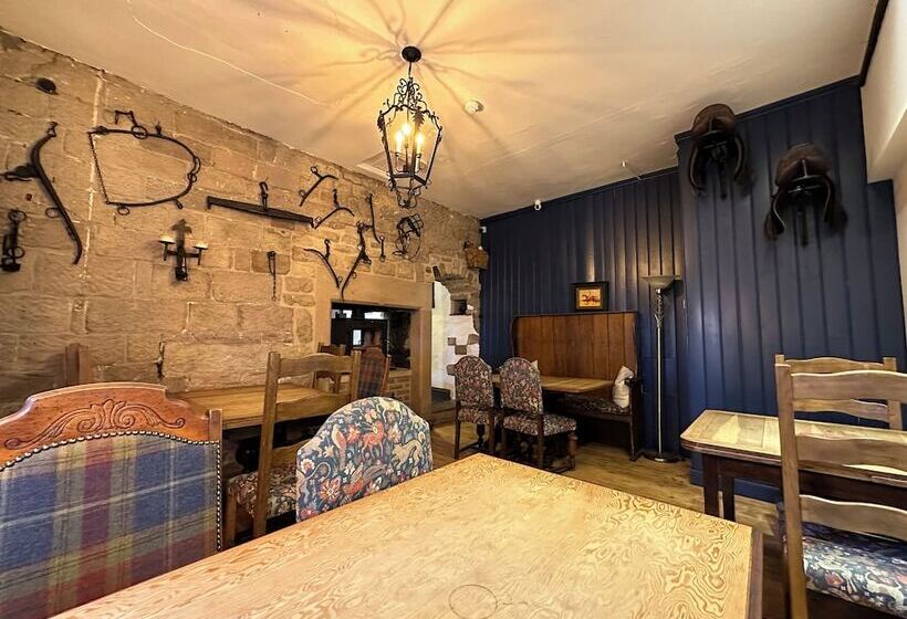 فندق The Bear Inn