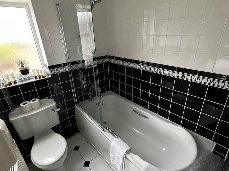 فندق The Bear Inn