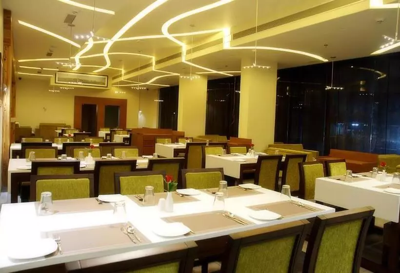 فندق The Gold Beach Resort