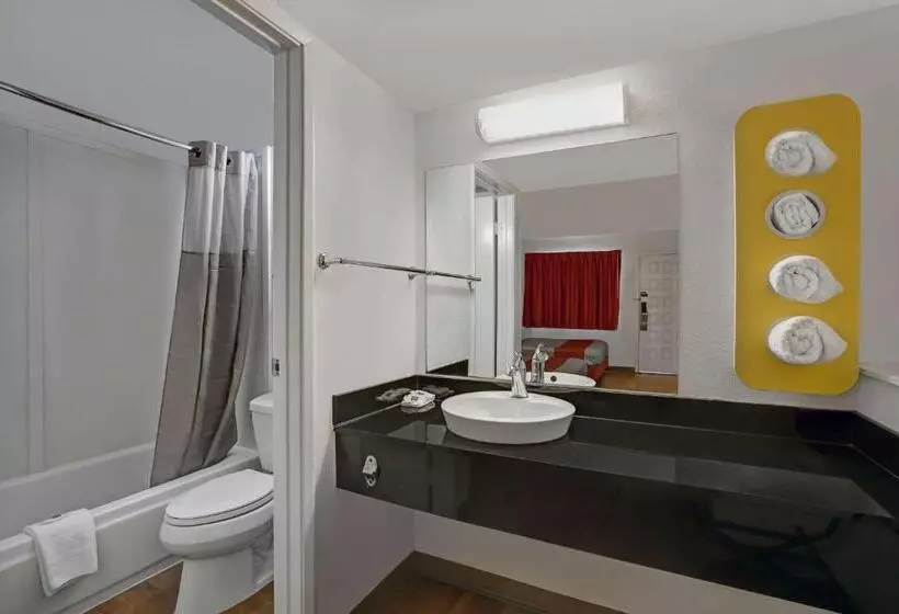 Motel Park Inn By Radisson, Livermore