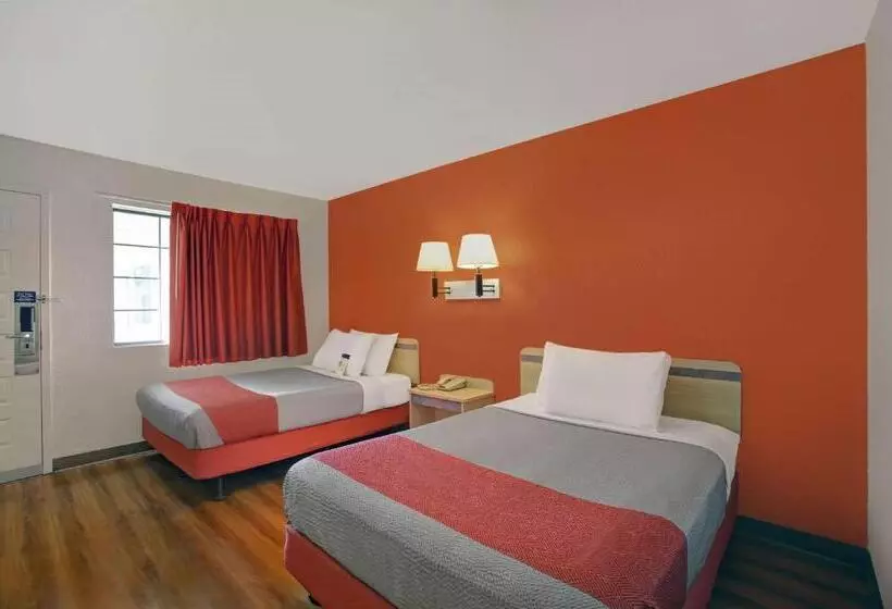 Motel Park Inn By Radisson, Livermore