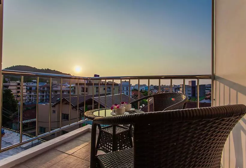 Mochic Residence Nanai