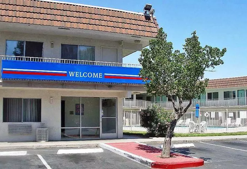 Motel 6 Pittsburg