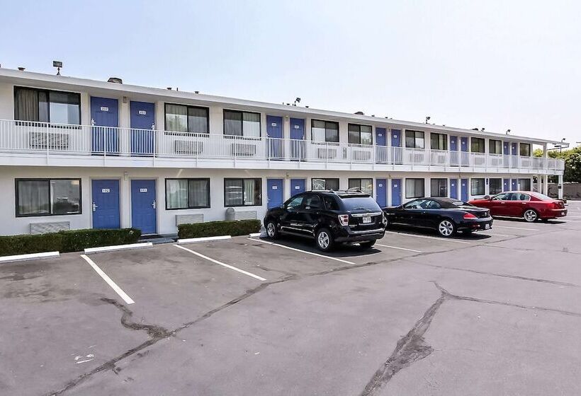 Motel 6 Sunnyvale, Ca   South