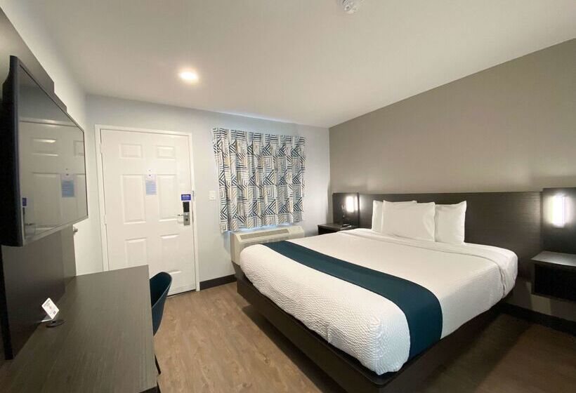 Motel 6bellflower, Ca  Los Angeles